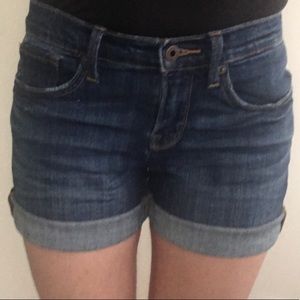 Lucky Brand “the roll up” shorts